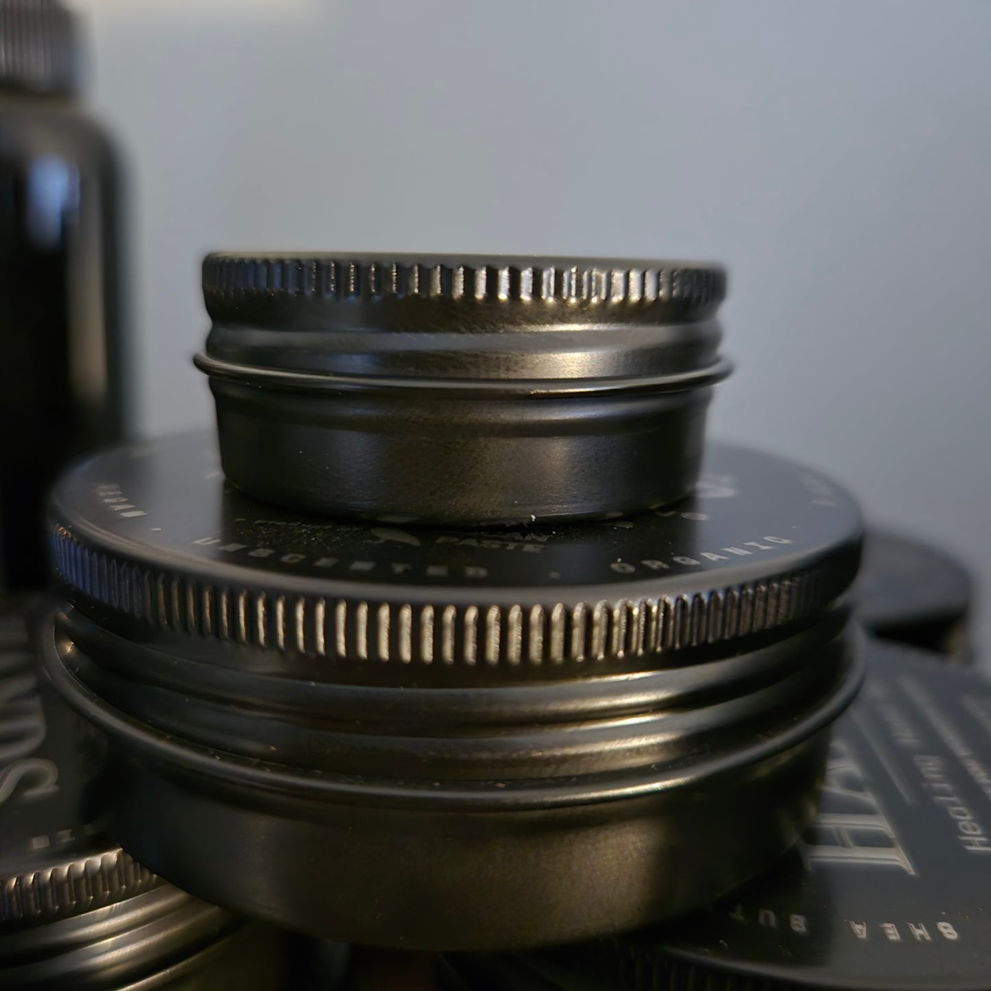 0.5 oz - Shop Hands Healing Hand Salve